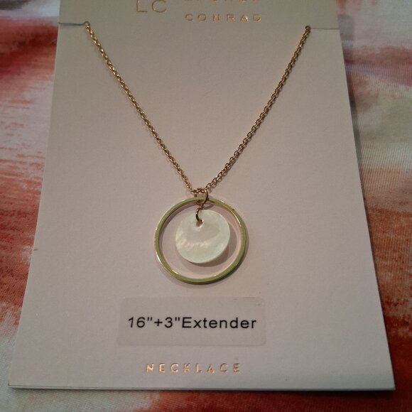 LC Lauren Conrad Girly Pearl-Seashore Pendant Necklace & Earrings Set - Picture 7 of 11